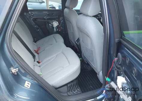 2016 Audi Q3 2.0T Premium Plus из США, поврежденный, VIN WA1GFCFS9GR011666